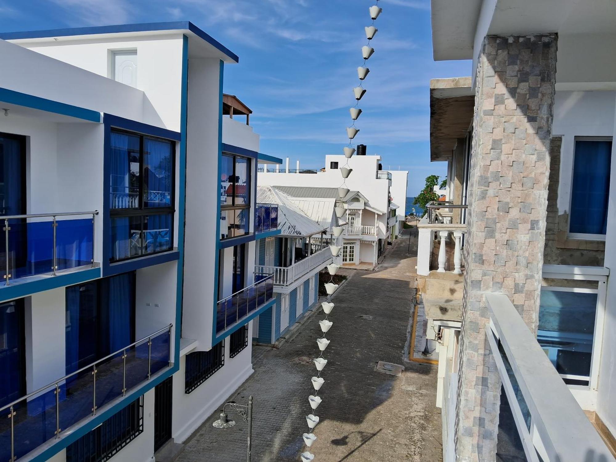 Cortlang Vacation Rentals - Located In El Pueblito Near Playa Dorada Pop 푸에르토플라타 외부 사진